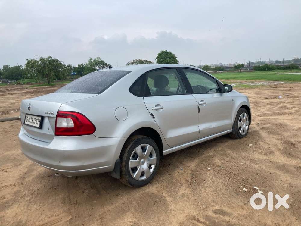 Skoda Rapid Diesel 2015