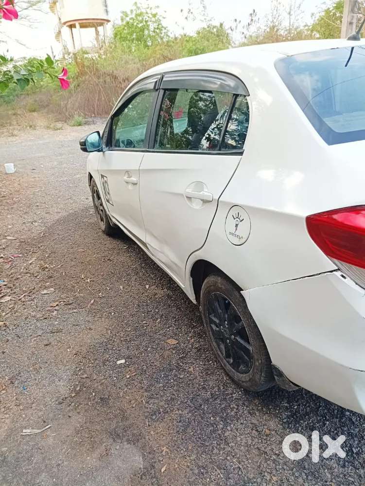 Hond Amaze 2015 Diesel 1.5 Idtec In Full Condition