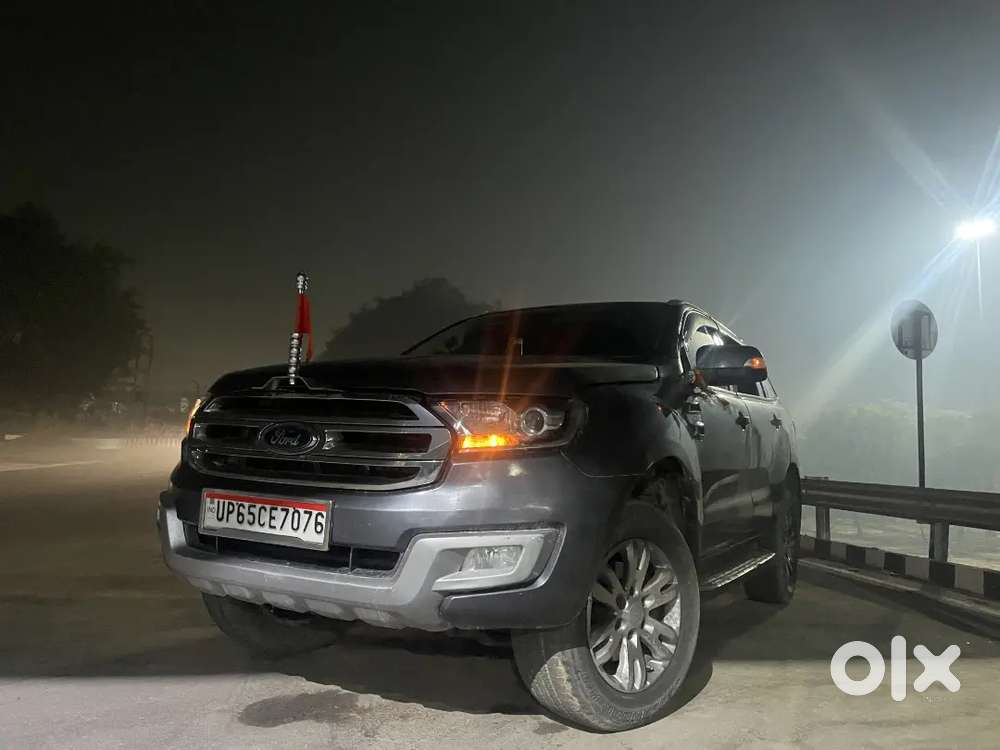 Ford Endeavour 2016