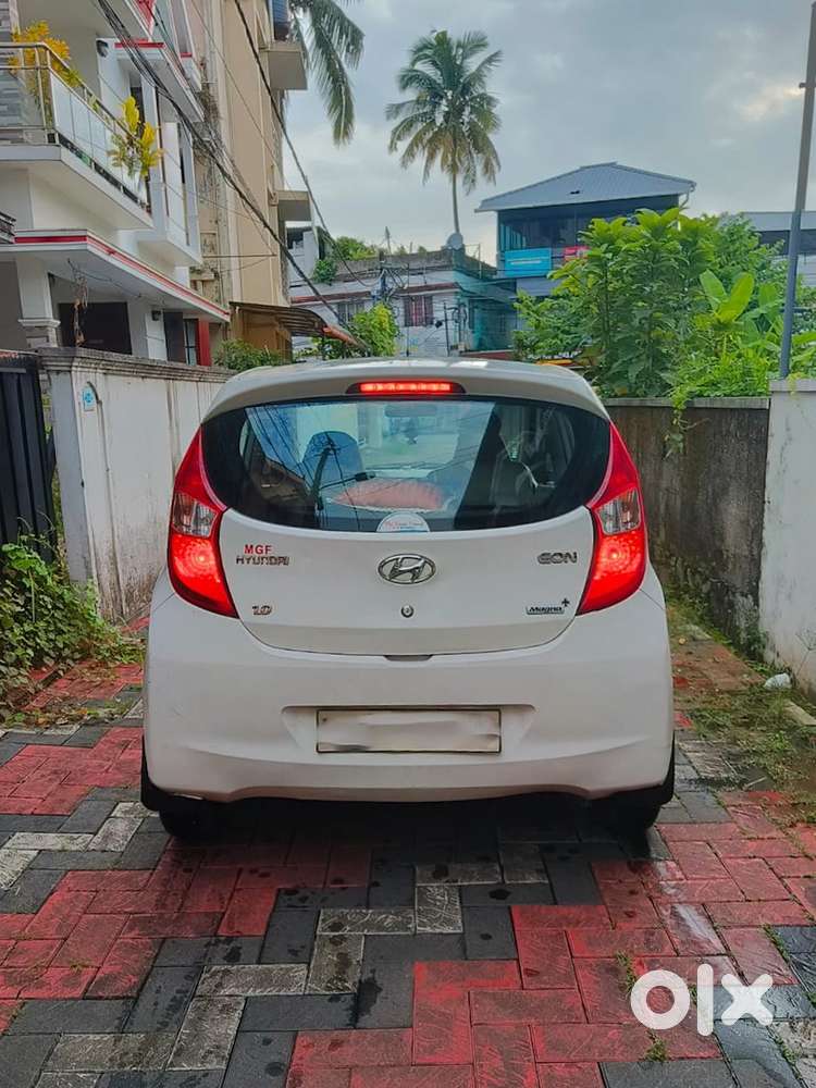 Hyundai Eon 1.0 Magna Plus 2015