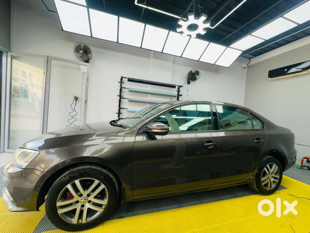 Volkswagen Jetta Petrol 2016