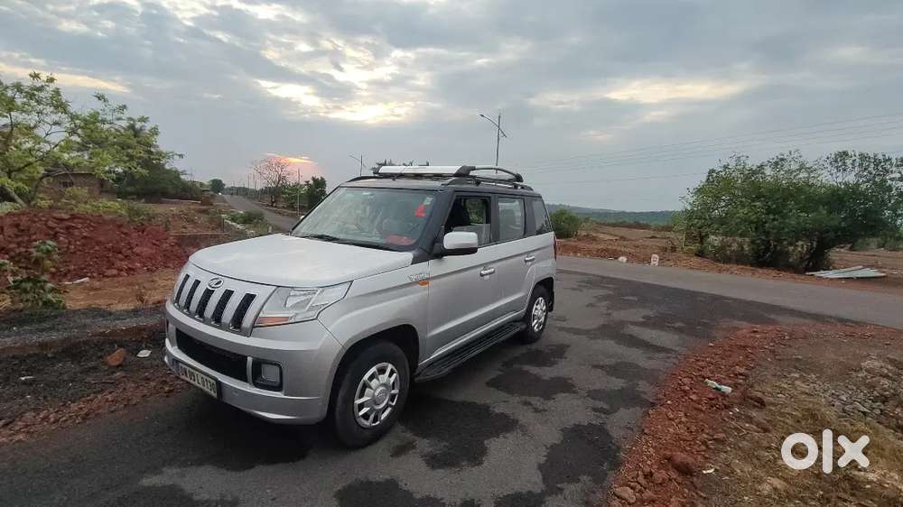 Mahindra Tuv 300 2016