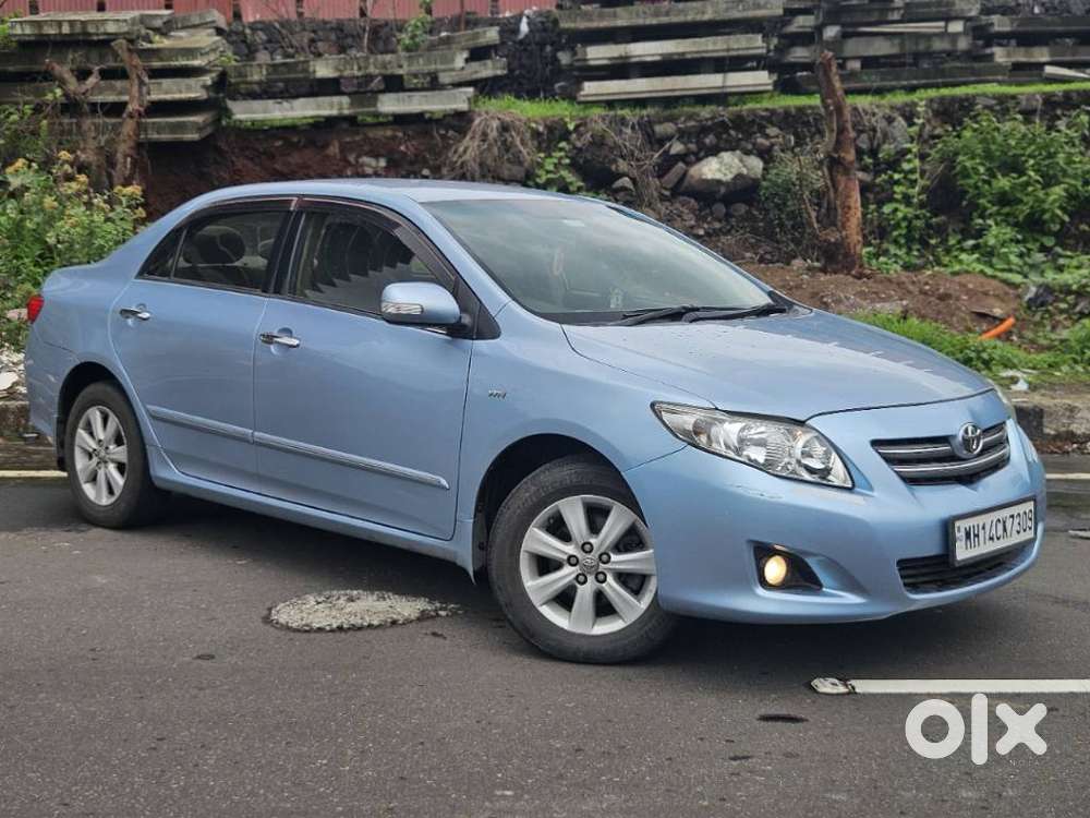 Toyota Corolla Altis G, 2011, Petrol