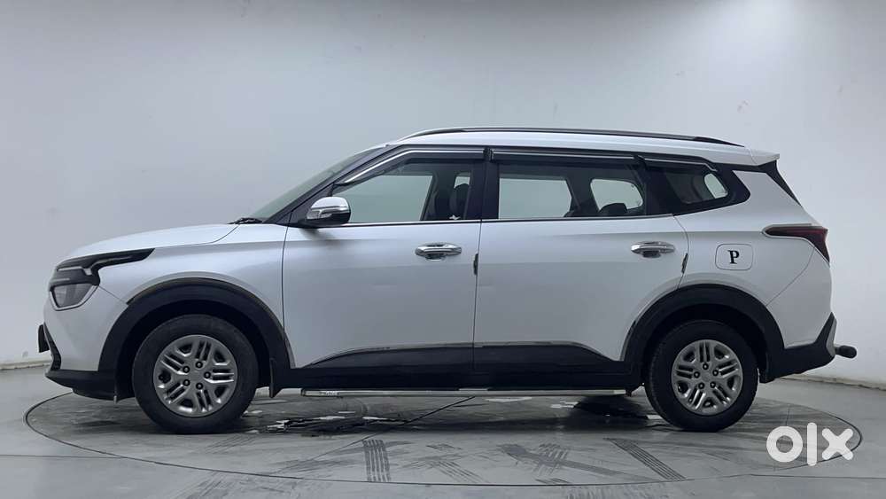 Kia Carens 1.4 Prestige 7 Str, 2023, Petrol