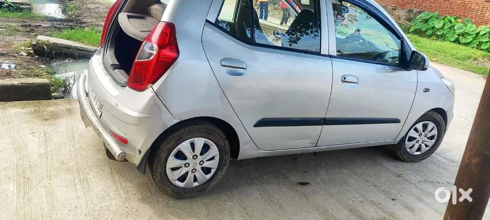 Hyundai I10 2011 Petrol 118000 Km Driven