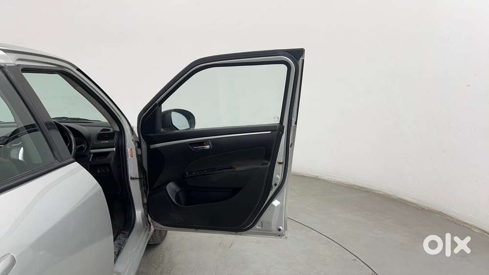Maruti Suzuki Swift Vvt Vxi, 2012, Petrol
