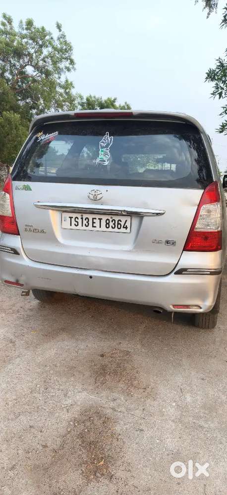 Toyota Innova Hycross 2010 Diesel 190000 Km Driven