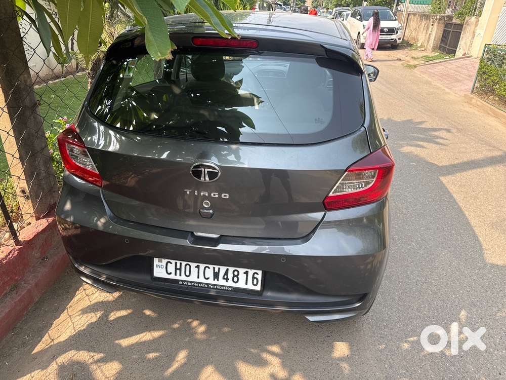 Tata Tiago Petrol 2024