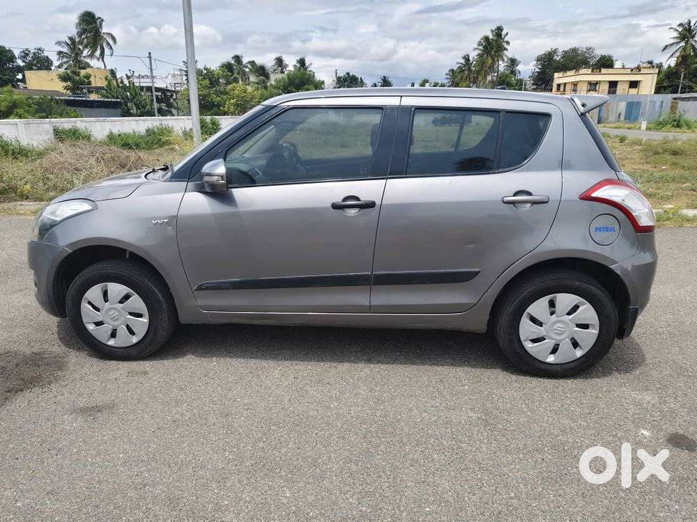 Maruti Suzuki Swift Vvt Vxi, 2013, Petrol