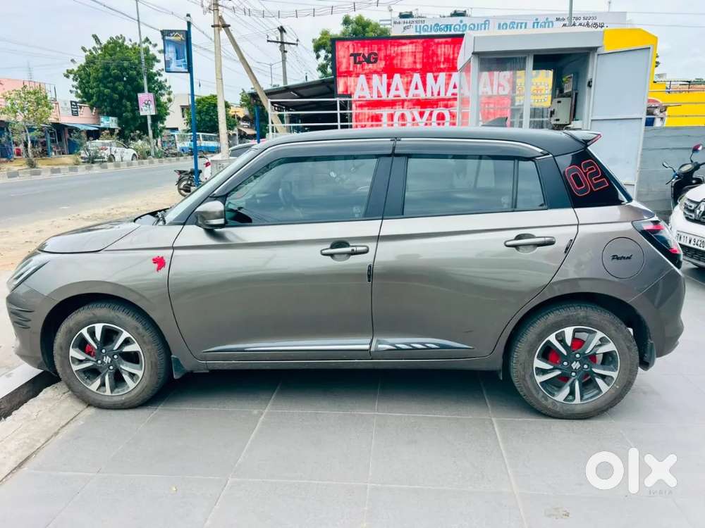 Maruti Suzuki Swift Zxi Plus Dual Tone, 2024, Petrol