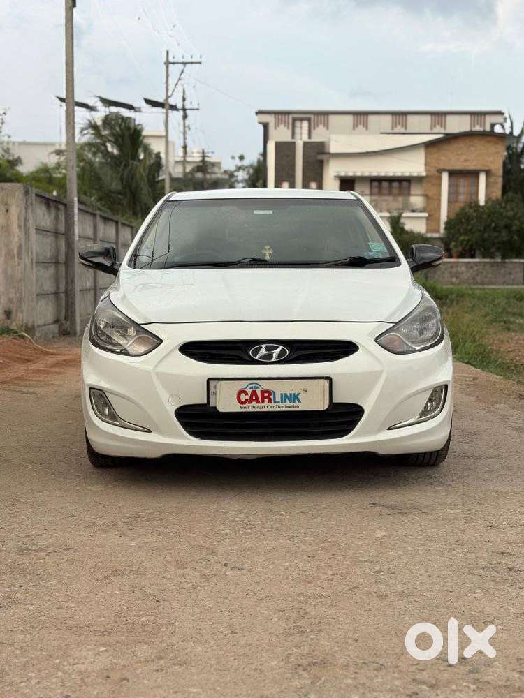 Hyundai Verna Fluidic 1.6 Vtvt, 2011, Diesel