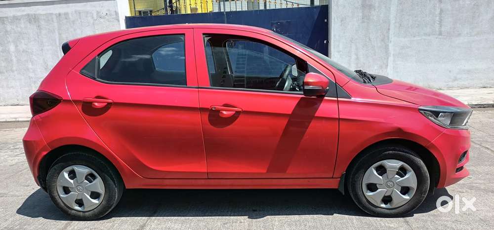 Tata Tiago 1.2 Revotron Xt (o), 2021, Petrol