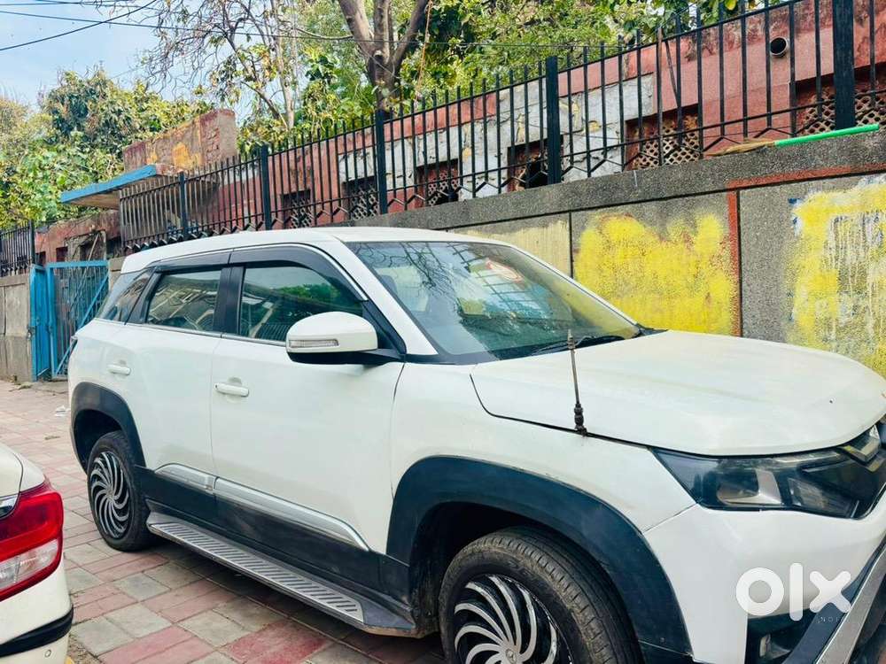 Maruti Suzuki Brezza 2023 Petrol 42700 Km Driven