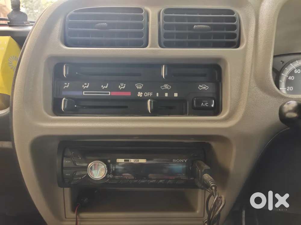 Maruti Suzuki Eeco 2013 Petrol Well Maintained