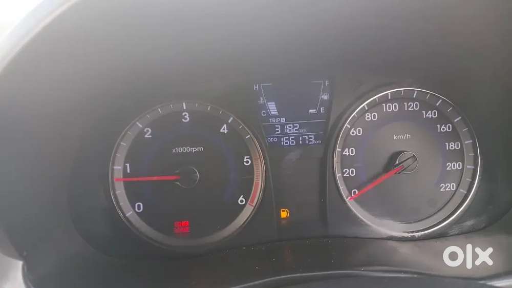 Hyundai Verna Fl 1.6 Crdi Sx