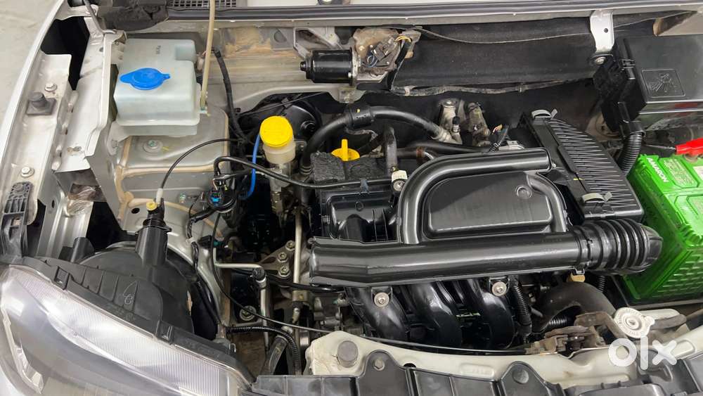 Renault Kwid 2019-ongoing 1.0 Rxt Amt (o), 2018, Petrol