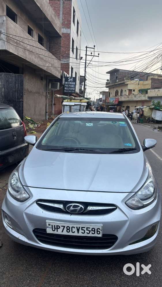 Hyundai Fluidic Verna 2012