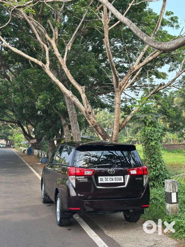 Toyota Innova Crysta 2017 Diesel Well Maintained
