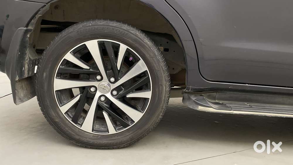 Toyota Innova Crysta [2020-ongoing] 2.7 Zx At 7 Str, 2022, Petrol