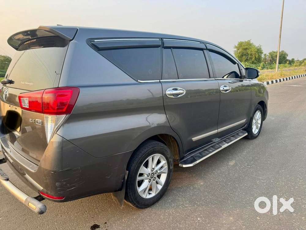 Toyota Innova Crysta 2016 Diesel Variant