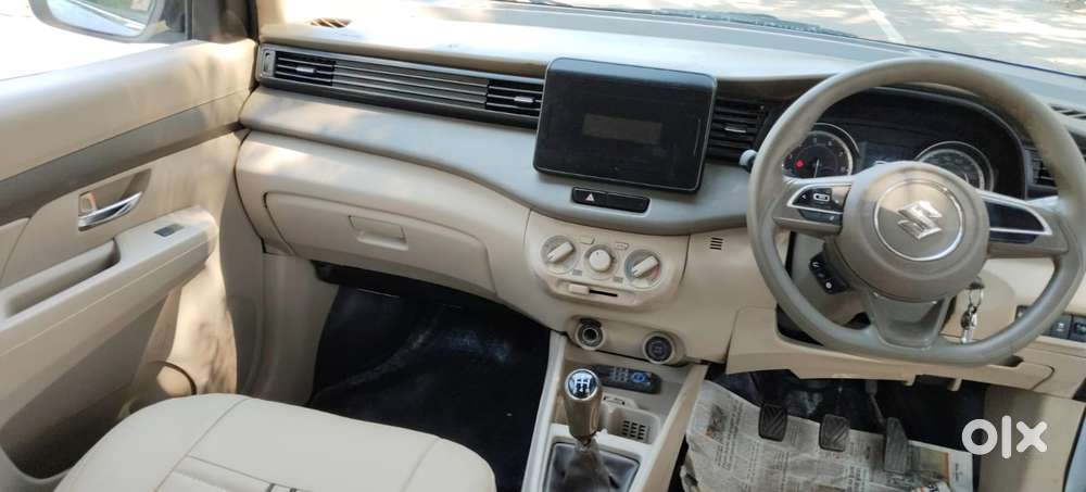 Maruti Suzuki Ertiga 1.5 Vxi, 2023, Petrol