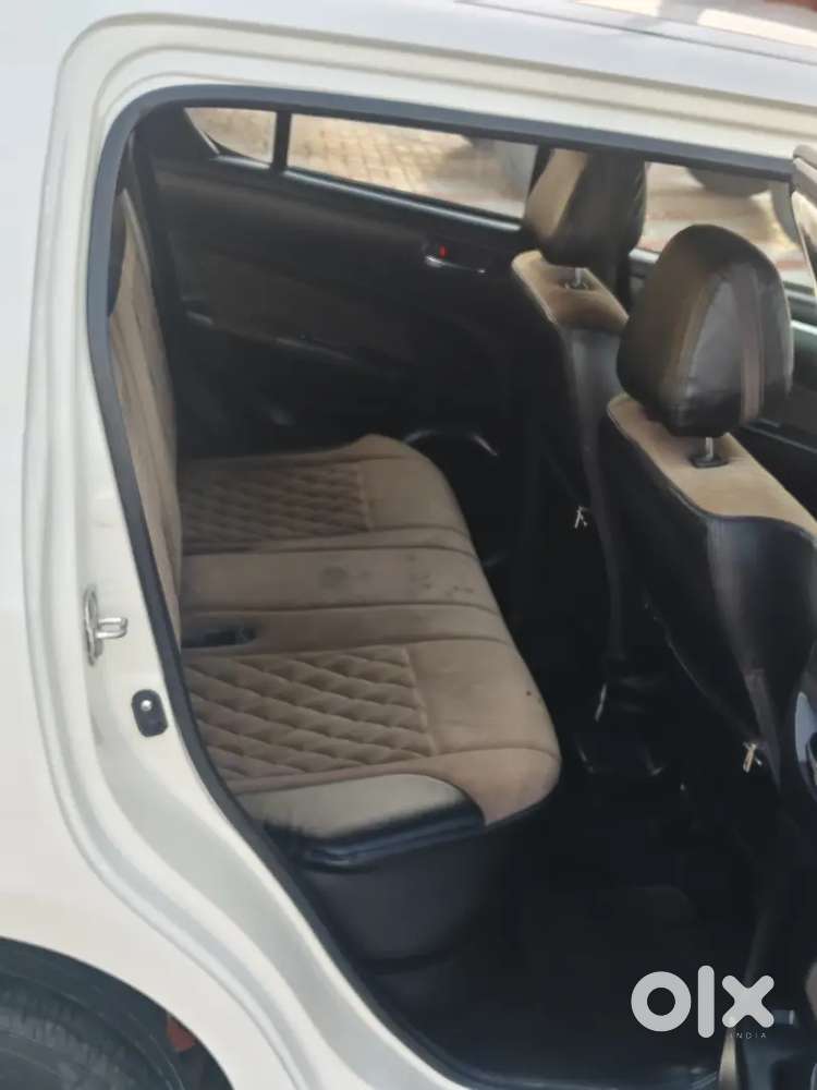 Well Maintained, Geranted Km , Insurance Chalu