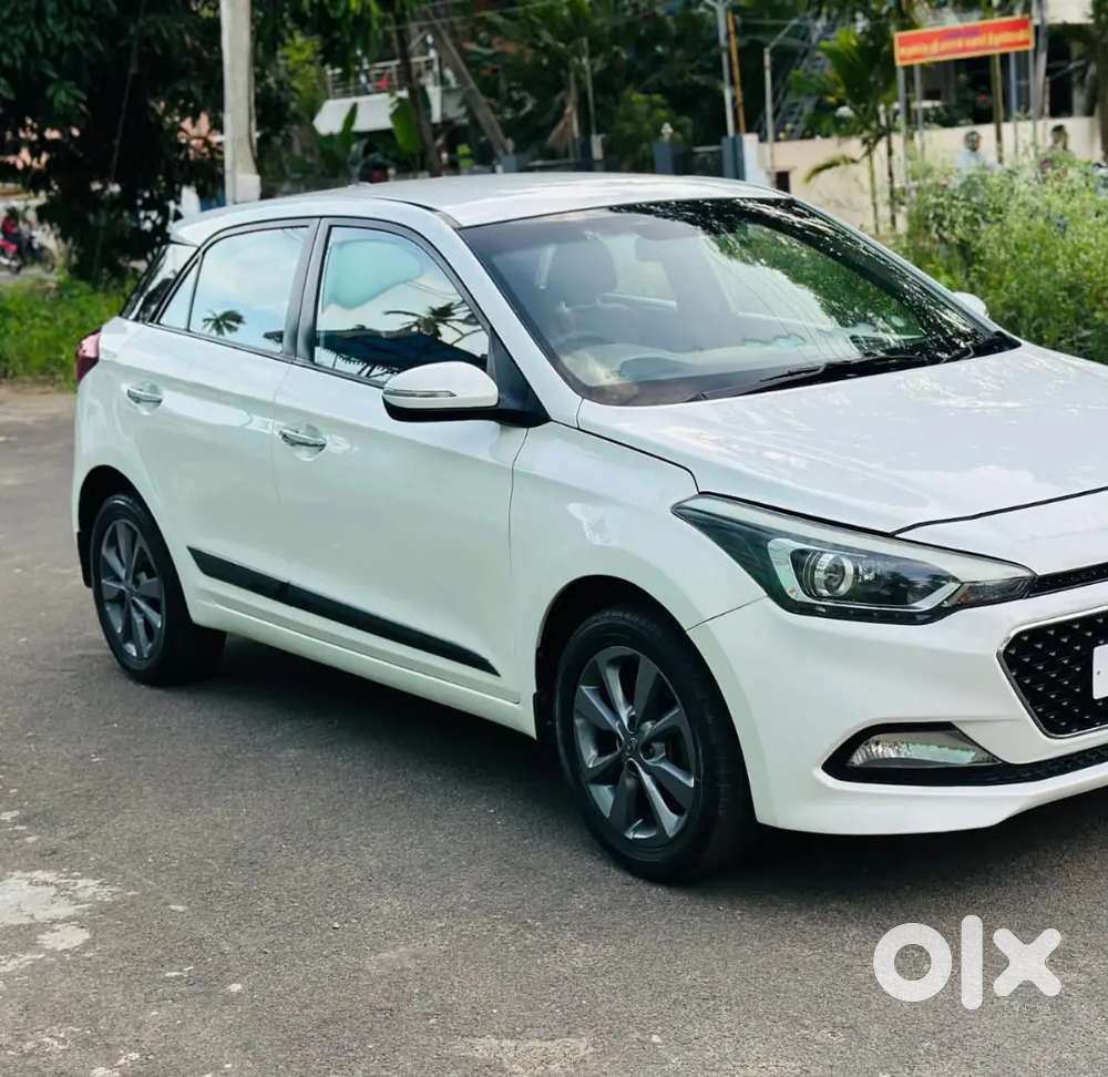 Hyundai I20 Very Very Good Condition Urgent Sale Four Wheeler Vehicle