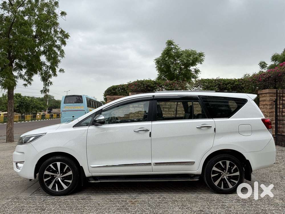 Toyota Innova Crysta Zx 2.4 Diesel 7 Seater, 2024, Diesel