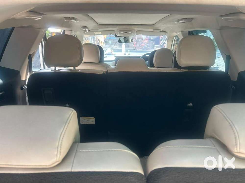 Mahindra Xuv700 2022 Diesel Well Maintained