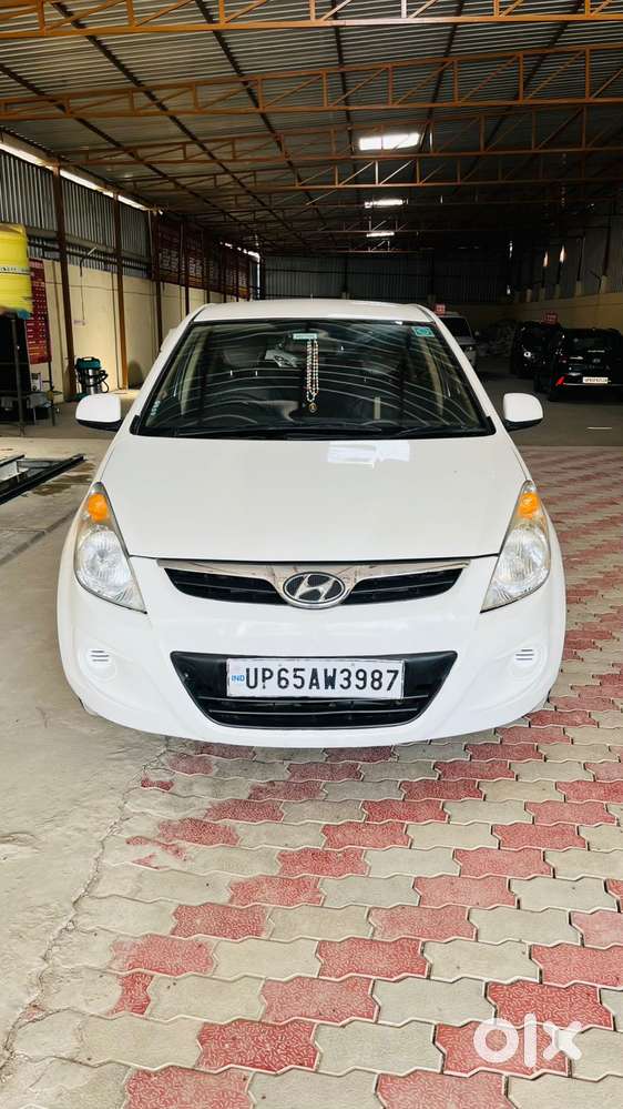 Hyundai I20 Magna 1.2 Mt, 2010, Petrol