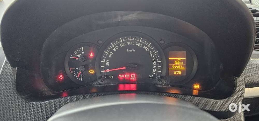 Maruti Suzuki Swift Lxi Optional-o, 2016, Petrol