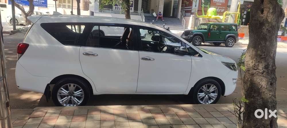 Toyota Innova Crysta 2.8z Automatic, 2019, Diesel