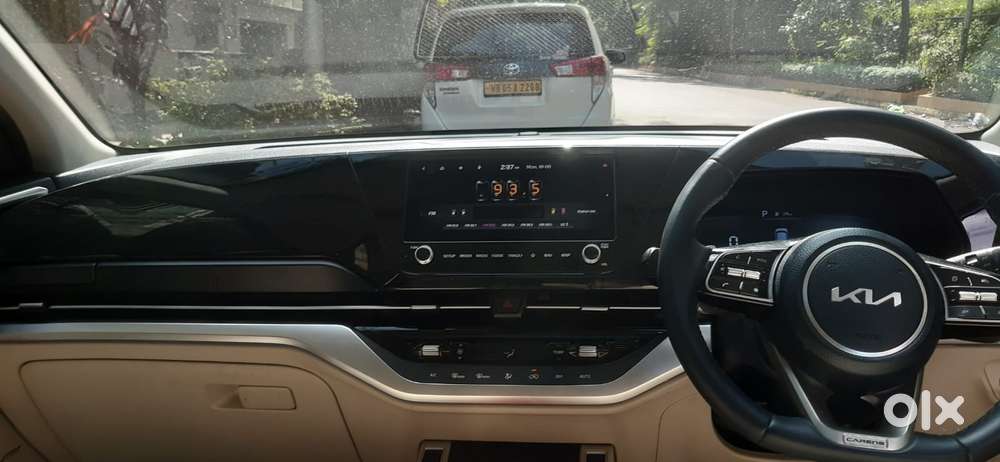 Kia Carens 1.5 Luxury Plus Turbo Dct, 2023, Petrol