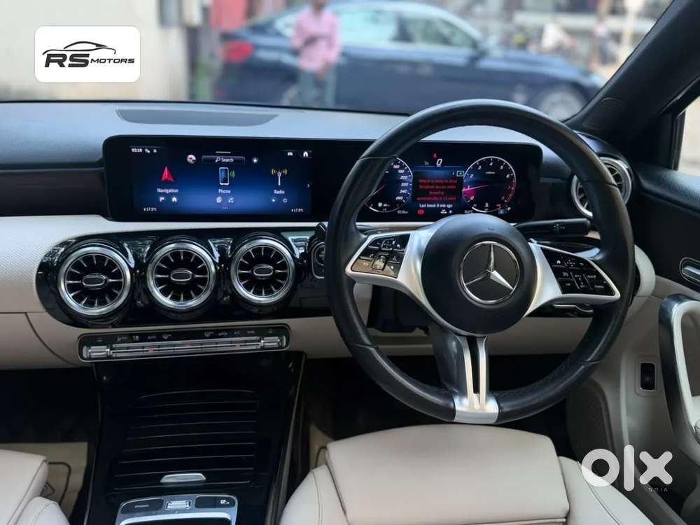 Mercedes-benz A-class Limousine 200, 2024, Petrol