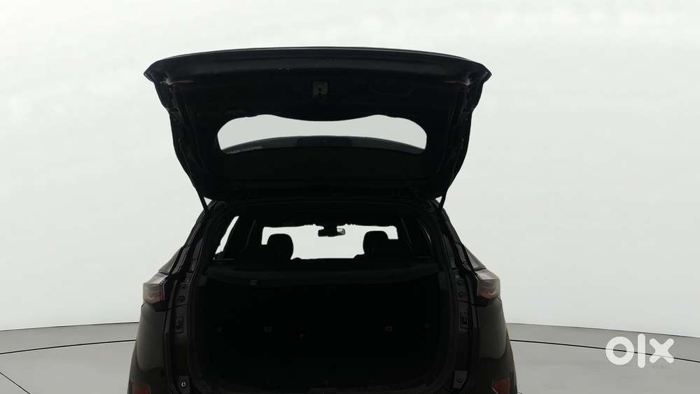 Tata Harrier Xz Plus Dark Edition, 2022, Diesel