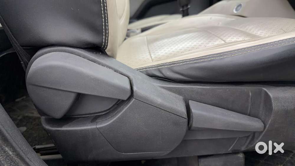 Nissan Magnite 1.0 Xv, 2021, Petrol