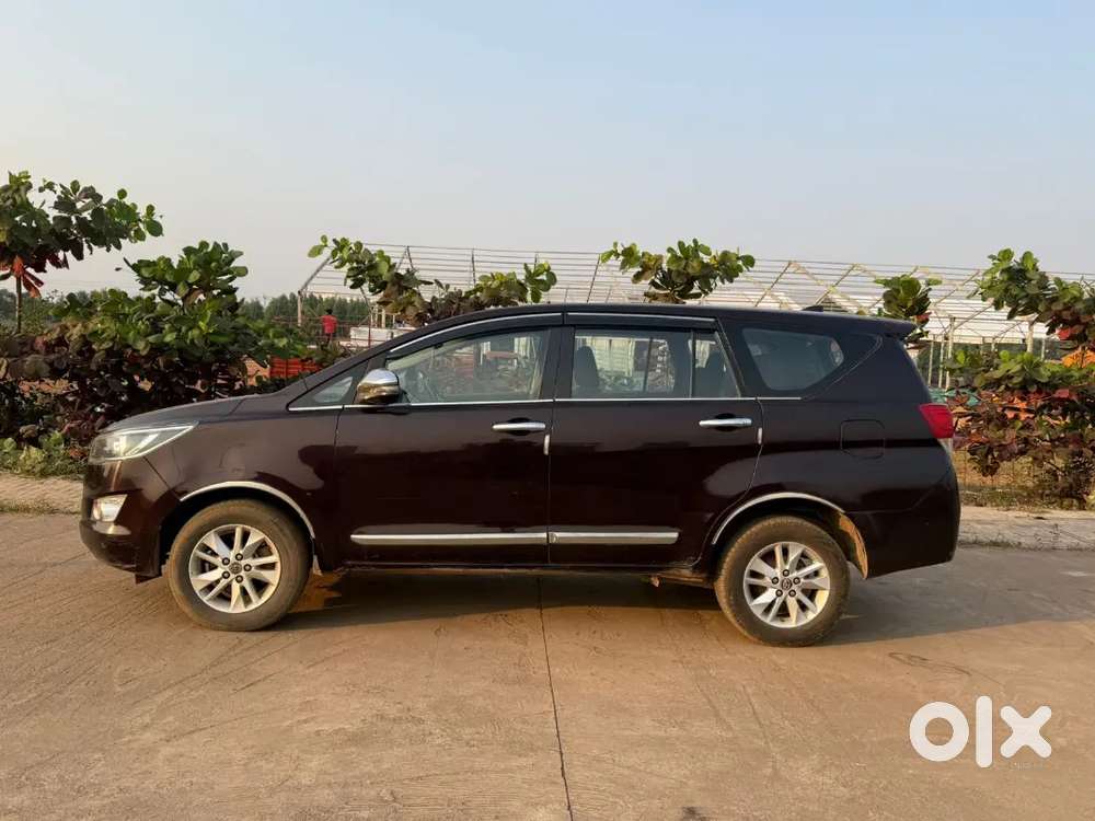 Toyota Innova Crysta 2018