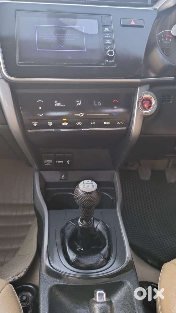 Honda City I-vtec V, 2018, Petrol