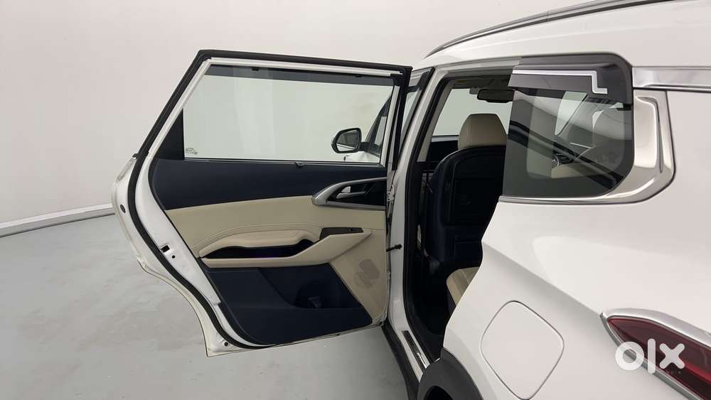 Kia Carens 1.4 Luxury 7 Str, 2022, Petrol