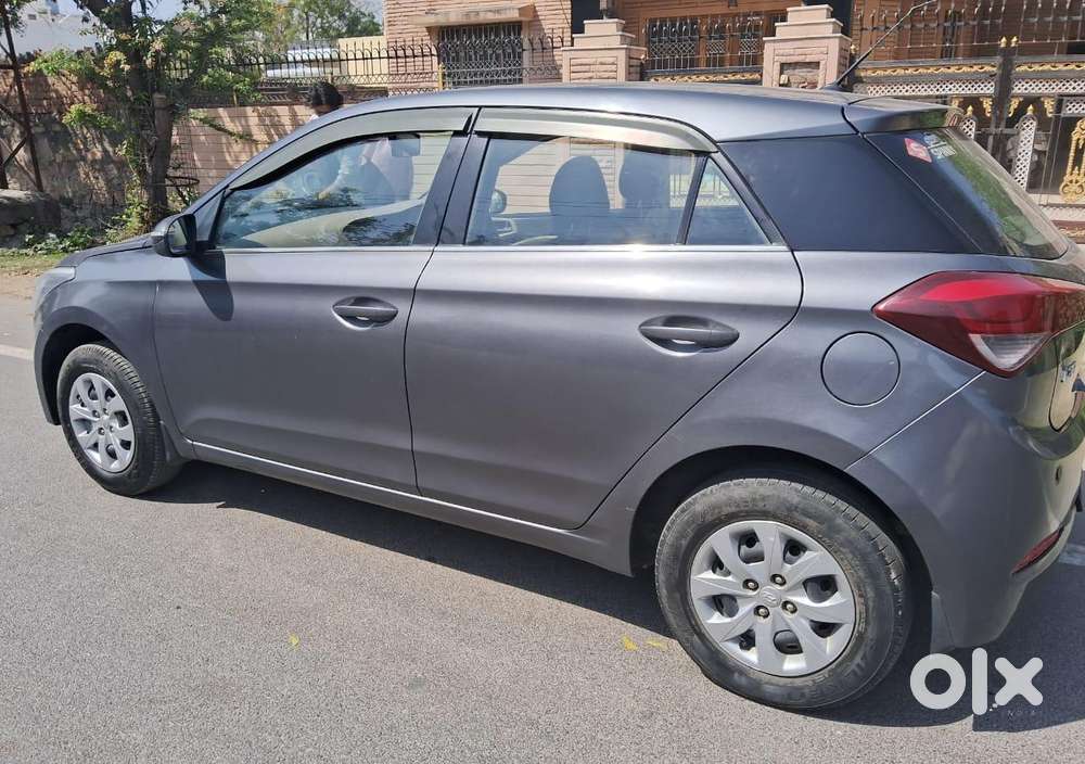 Hyundai I20 Sportz 1.2 Bs-iv, 2017, Cng & Hybrids