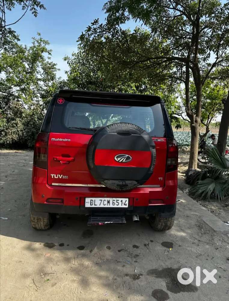 Mahindra Tuv 300 2017 Diesel 123000 Km Driven
