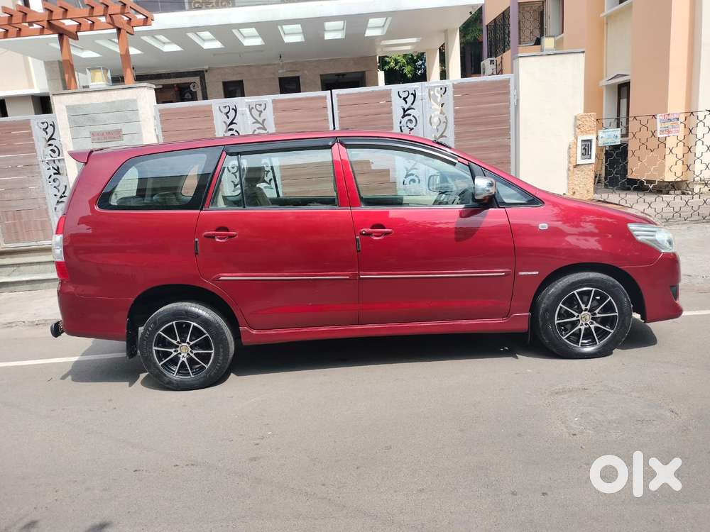 Toyota Innova 2.5 Gx 7 Seater Bs Iv, 2012, Diesel
