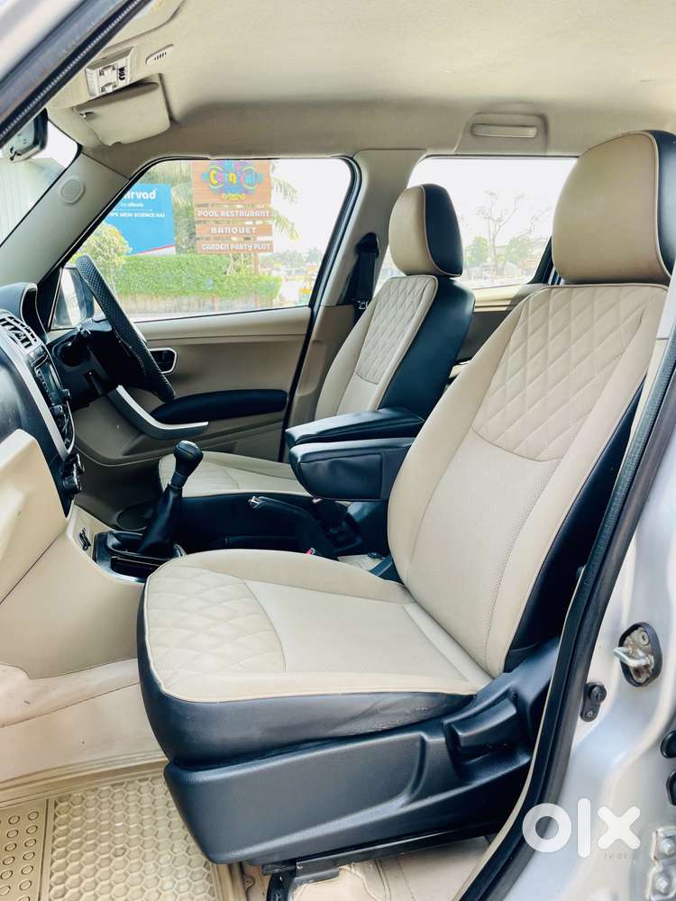 Mahindra Tuv 300 T10, 2019, Diesel
