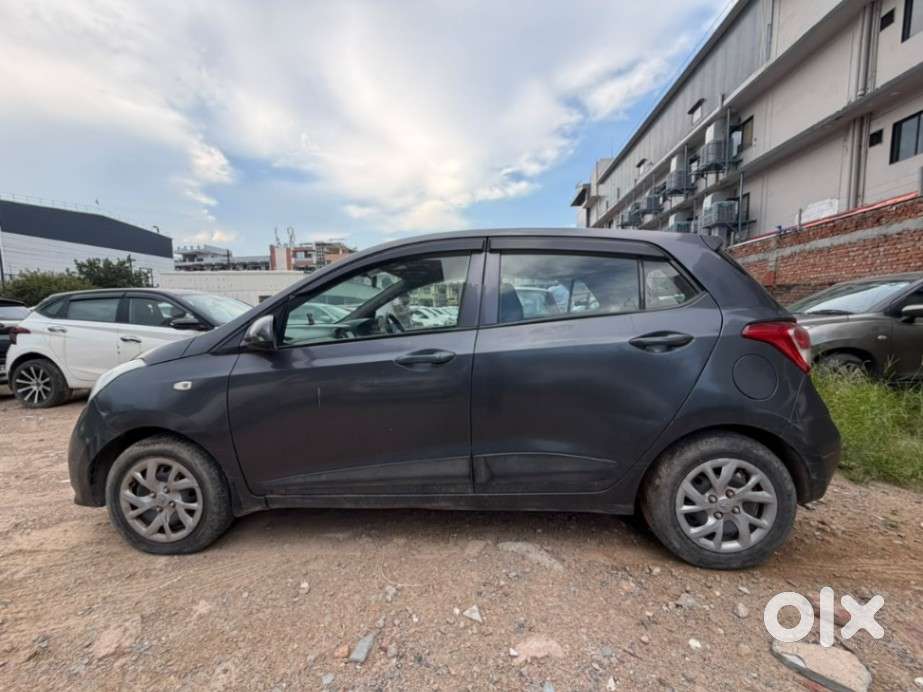 Hyundai Grand I10, 2017, Cng & Hybrids