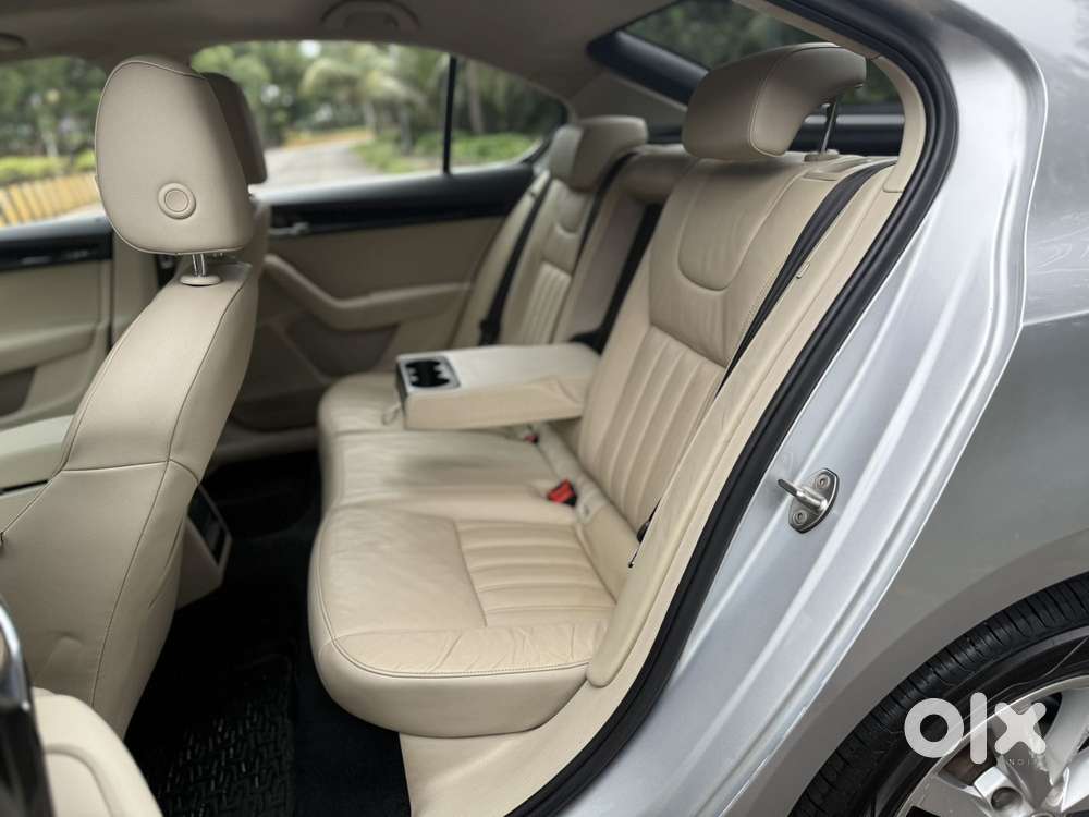 Skoda Octavia 2.0 L K Tsi At, 2018, Petrol