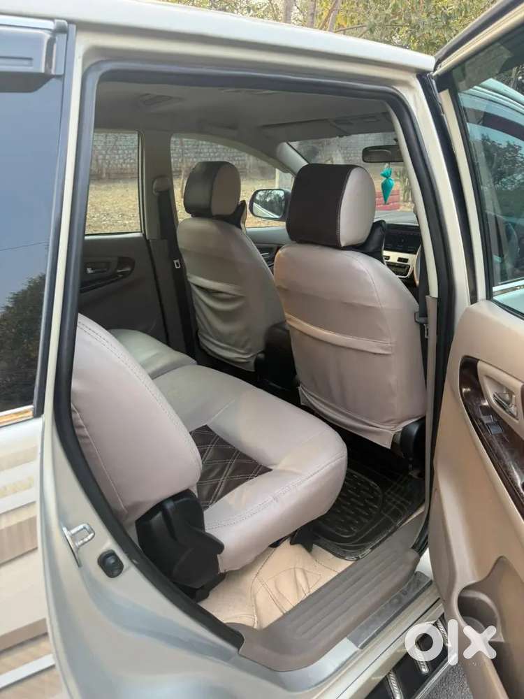 Toyota Innova 2015 Diesel 190000 Km Driven