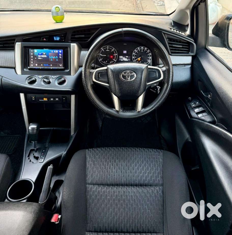 Toyota Innova Crysta 2.8 Gx At 8 Seater, 2018, Diesel