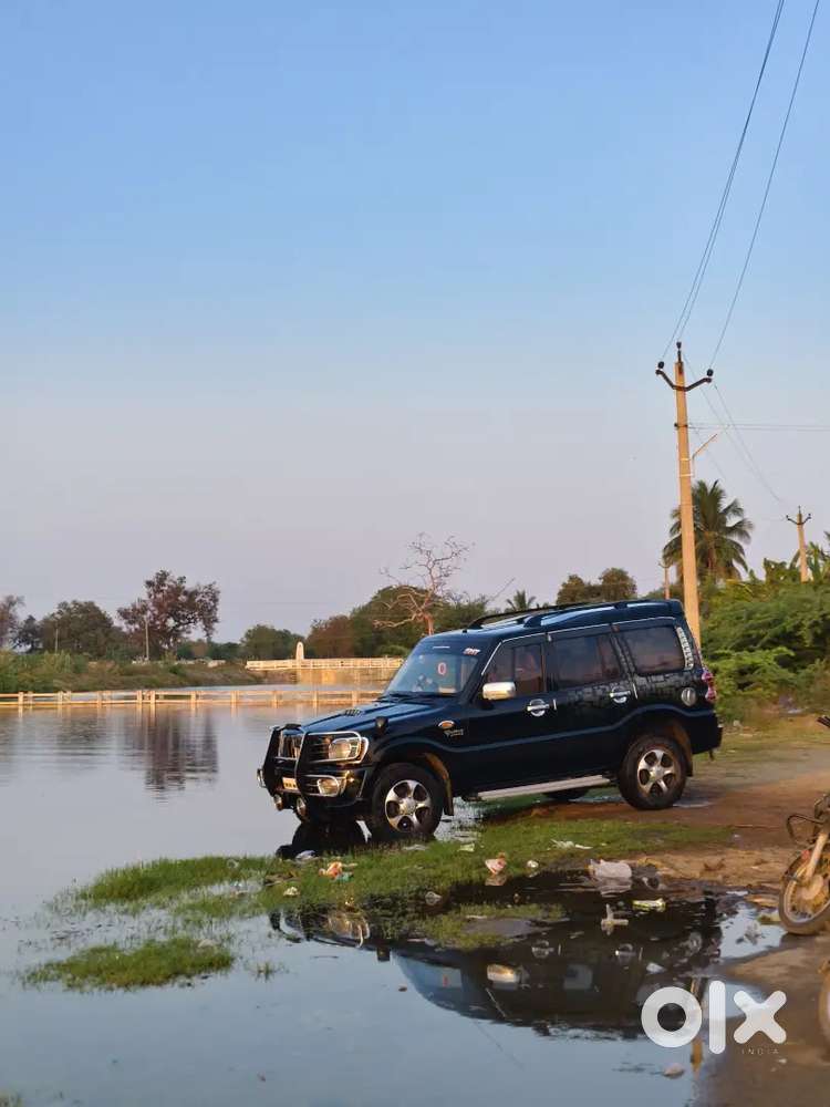 Mahindra Scorpio 2011 Diesel Well Maintained
