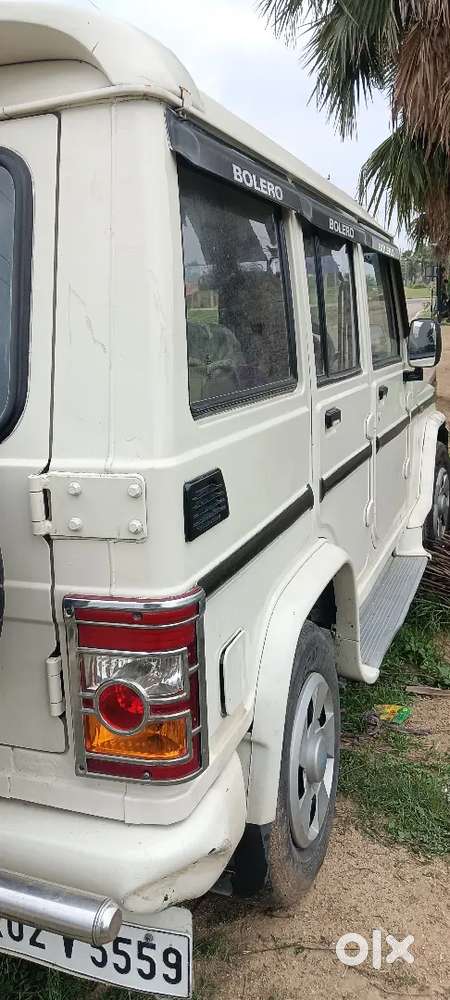 Mahindra Bolero 2.5 Sle 2013 Diesel