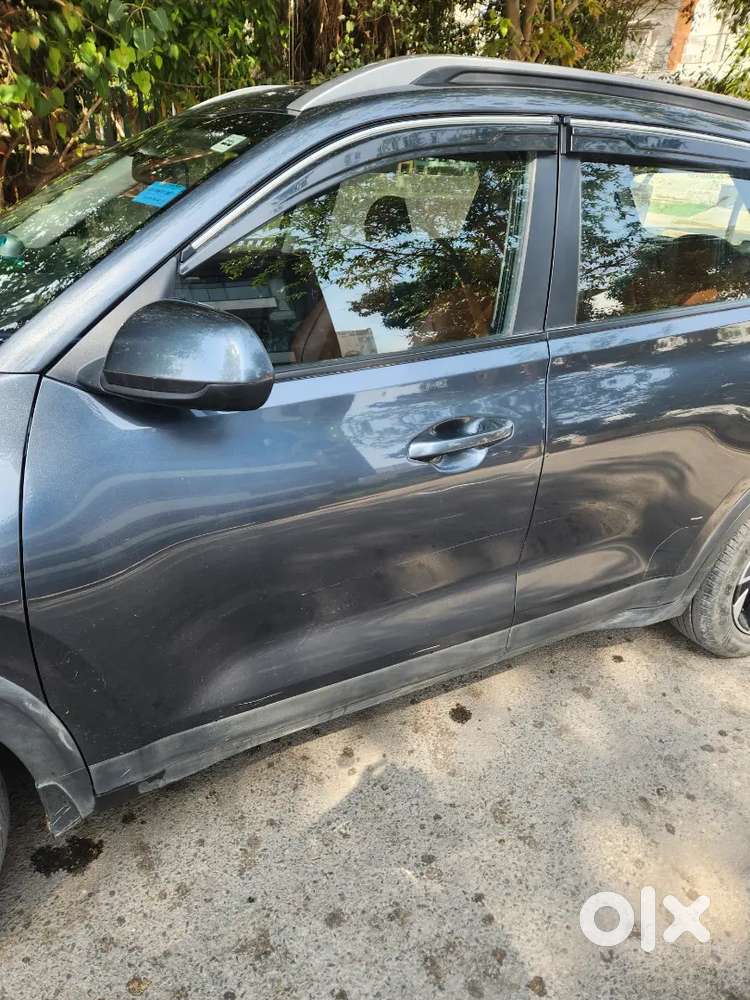 Kia Sonet 2024 Petrol 21945 Km Driven